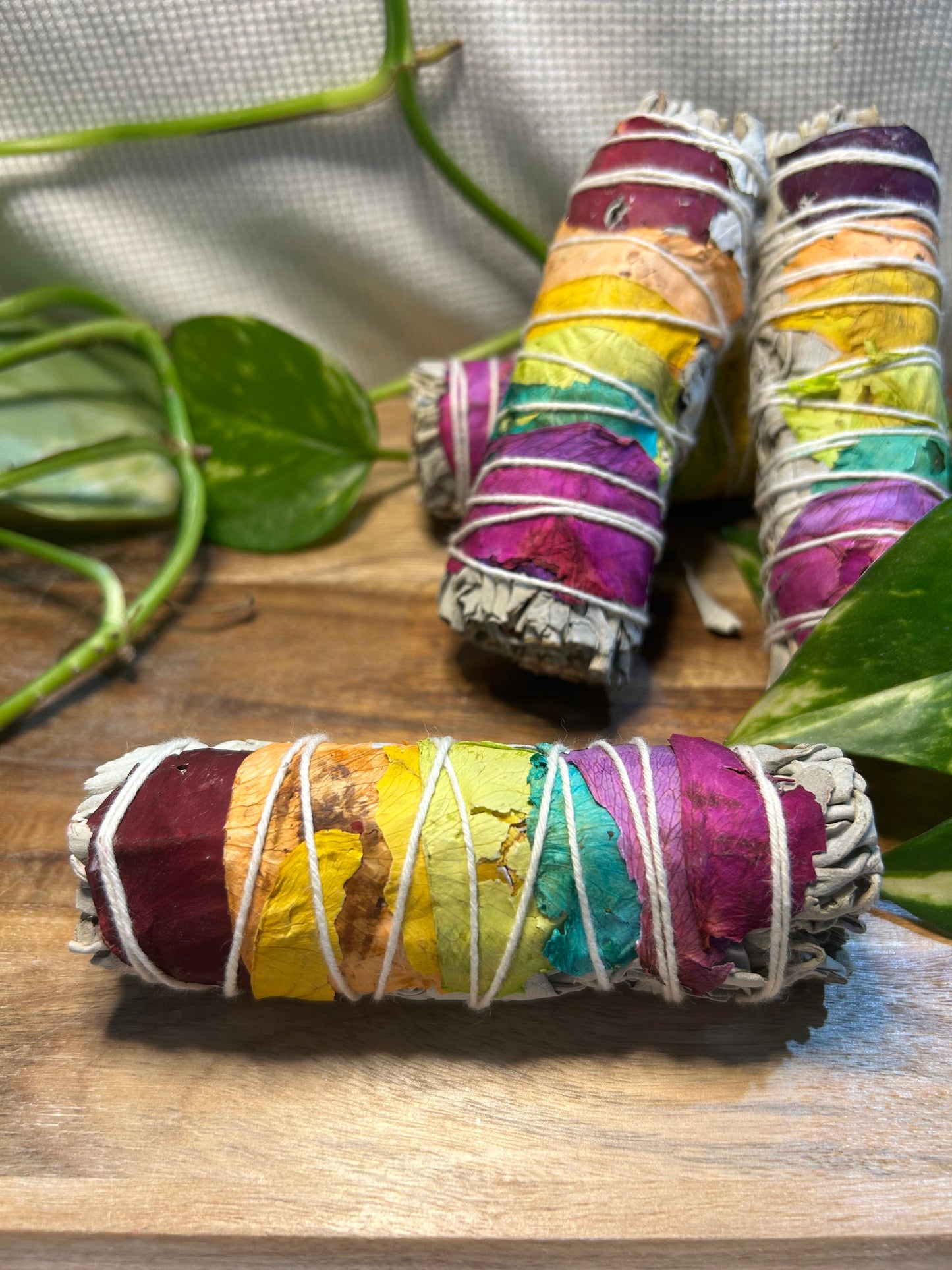 10cm (4”) Chakra White Sage Smudge Stick