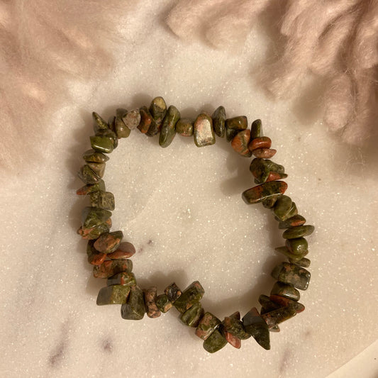 Unakite Crystal Chip Bracelet