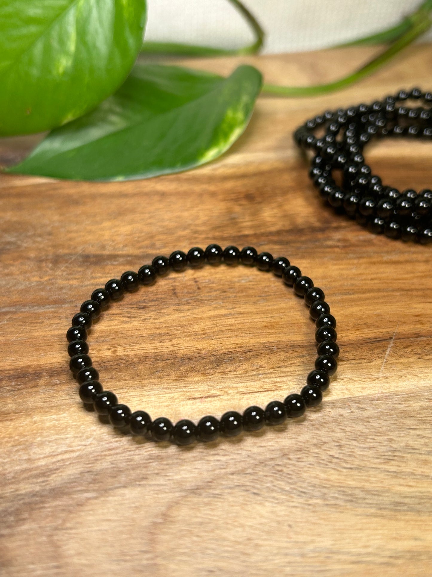 Onyx 4mm Round Bead Bracelet