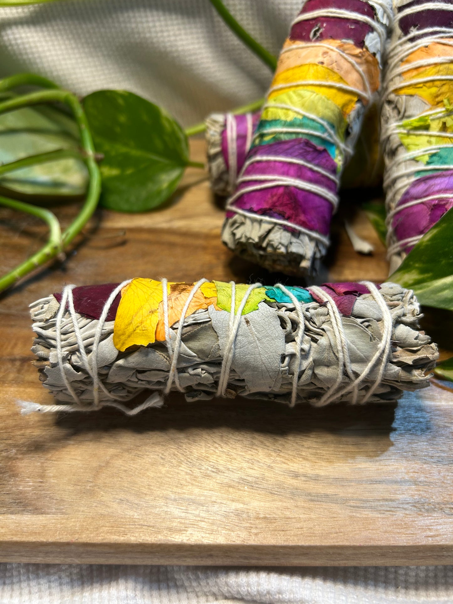10cm (4”) Chakra White Sage Smudge Stick